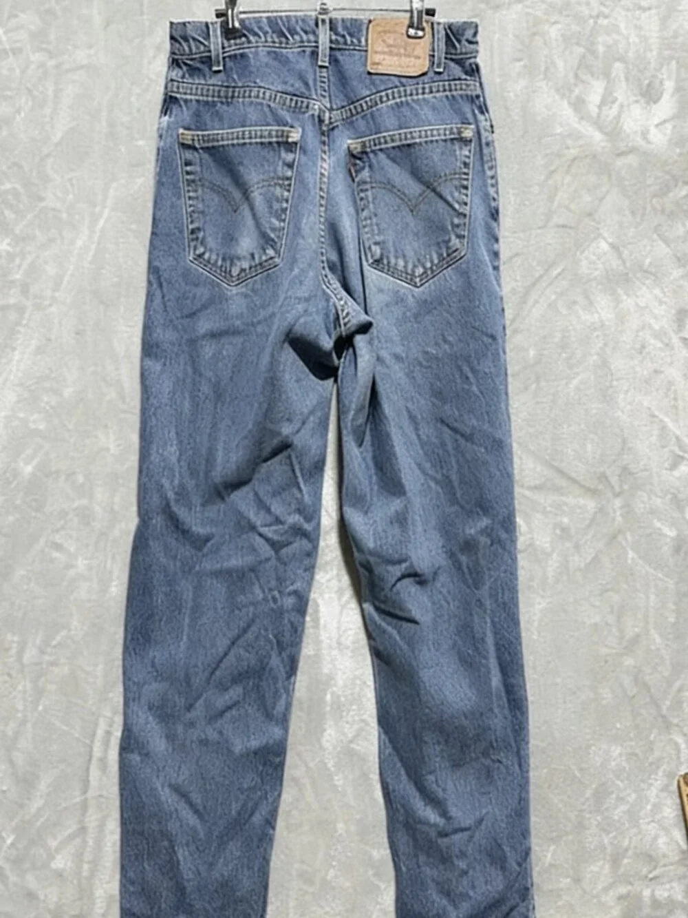 VTG Levi’s 560 Loose Fit Jeans Mens 33x32 Blue Denim Cotton Mid Rise Tapered Leg - Picture 2 of 5